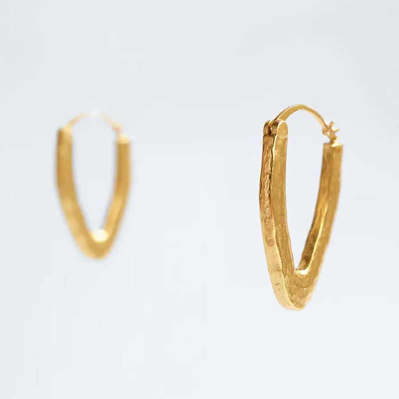 just-lil-things-gold-pin-earrings-jlt10872