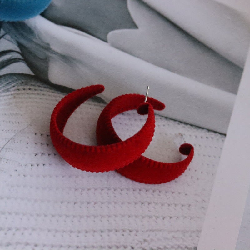 just-lil-things-red-half-hoop-earrings-jlt10966