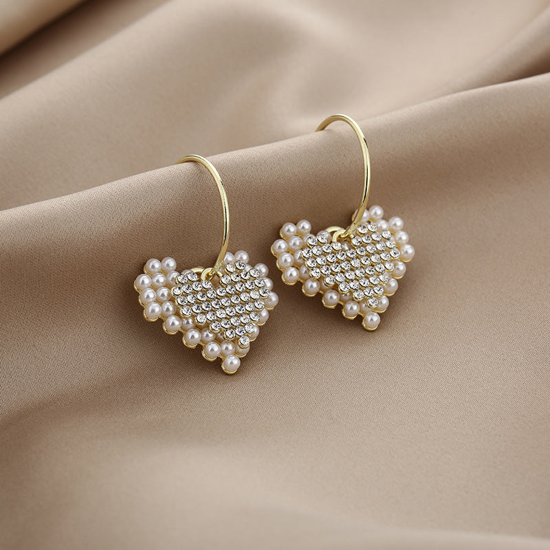 just-lil-things-white-pin-earrings-jlt11086