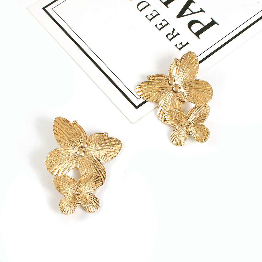 Just Lil Things  Gold Pin Earrings jlt11250