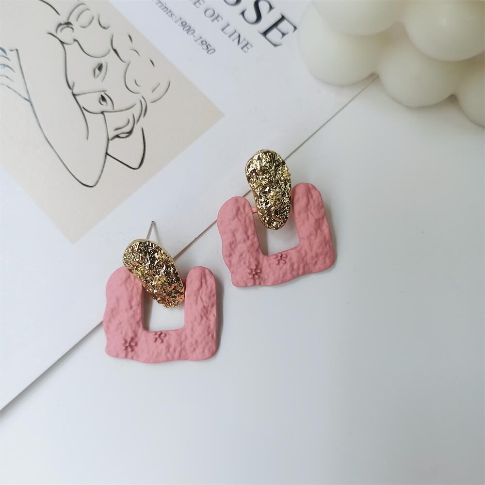 just-lil-things-light-pink-pin-earrings-jlt11327