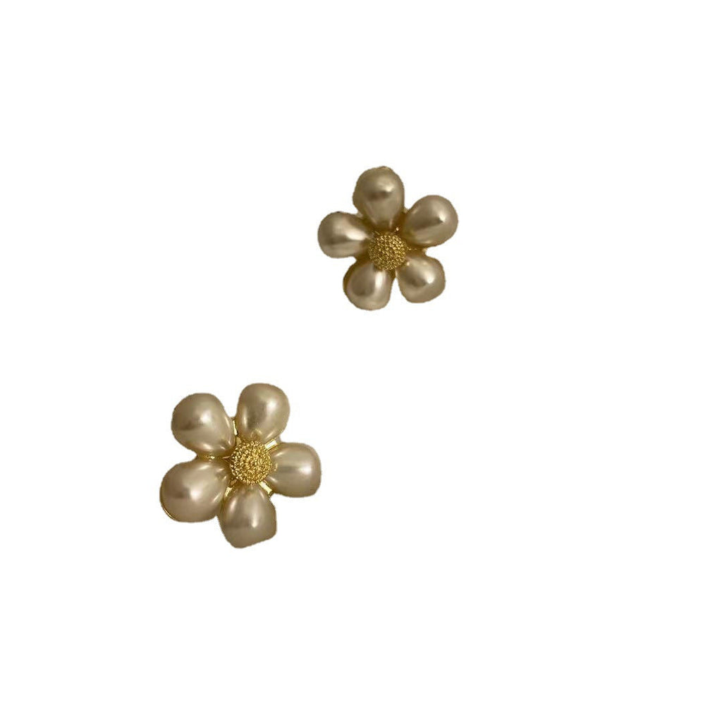 Just Lil Things Gold Pin Earrings jlt11329