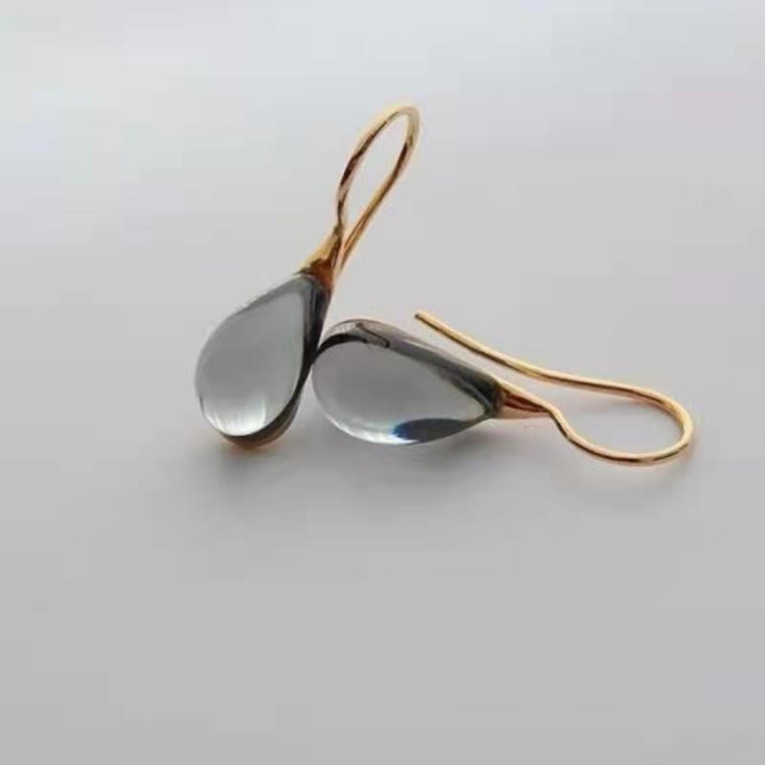 White Amber Teardrop Earrings jlt11605