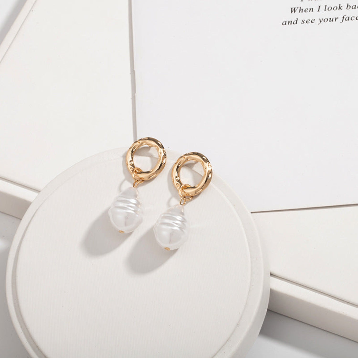 just-lil-things-gold-pin-earrings-jlt12087