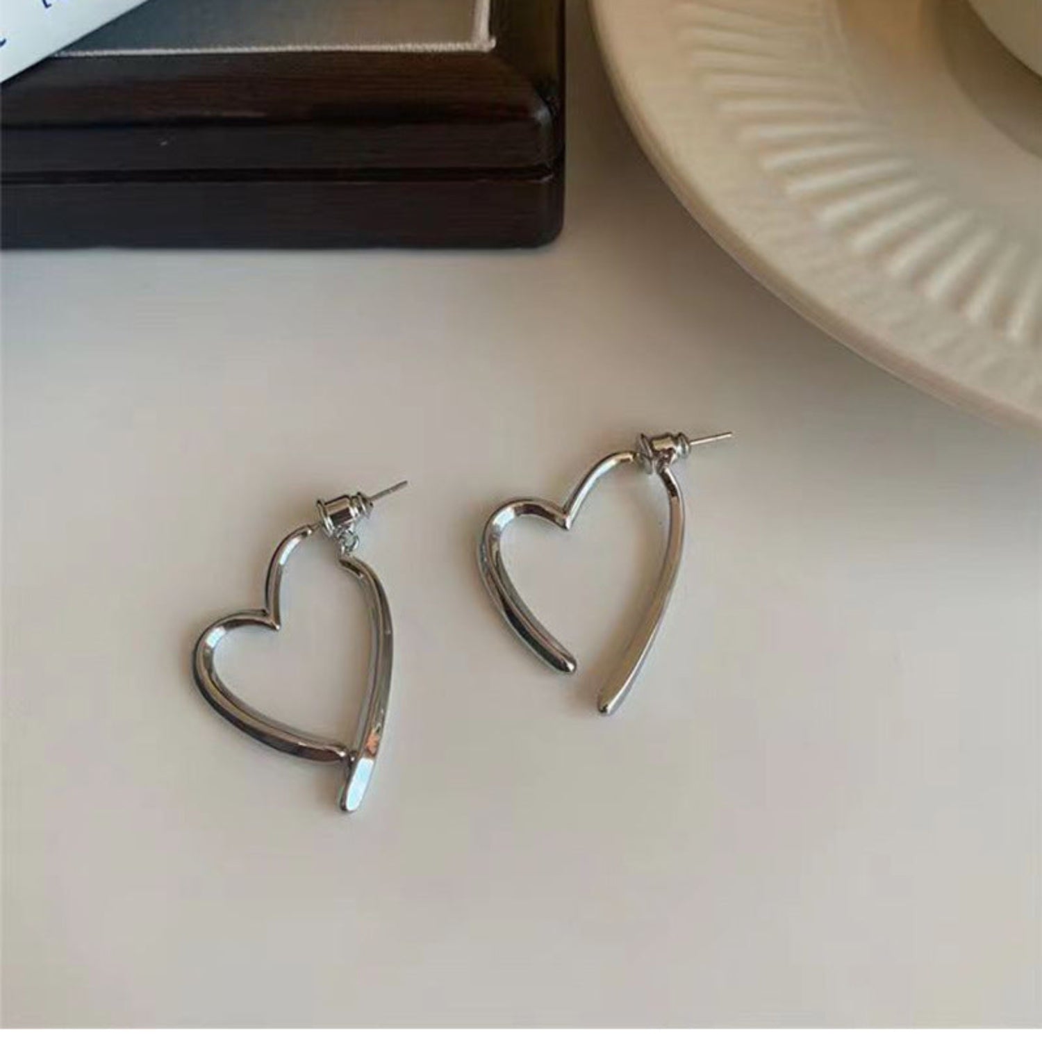 Silver Sculptural Open Heart Pin Earrings JLT12110