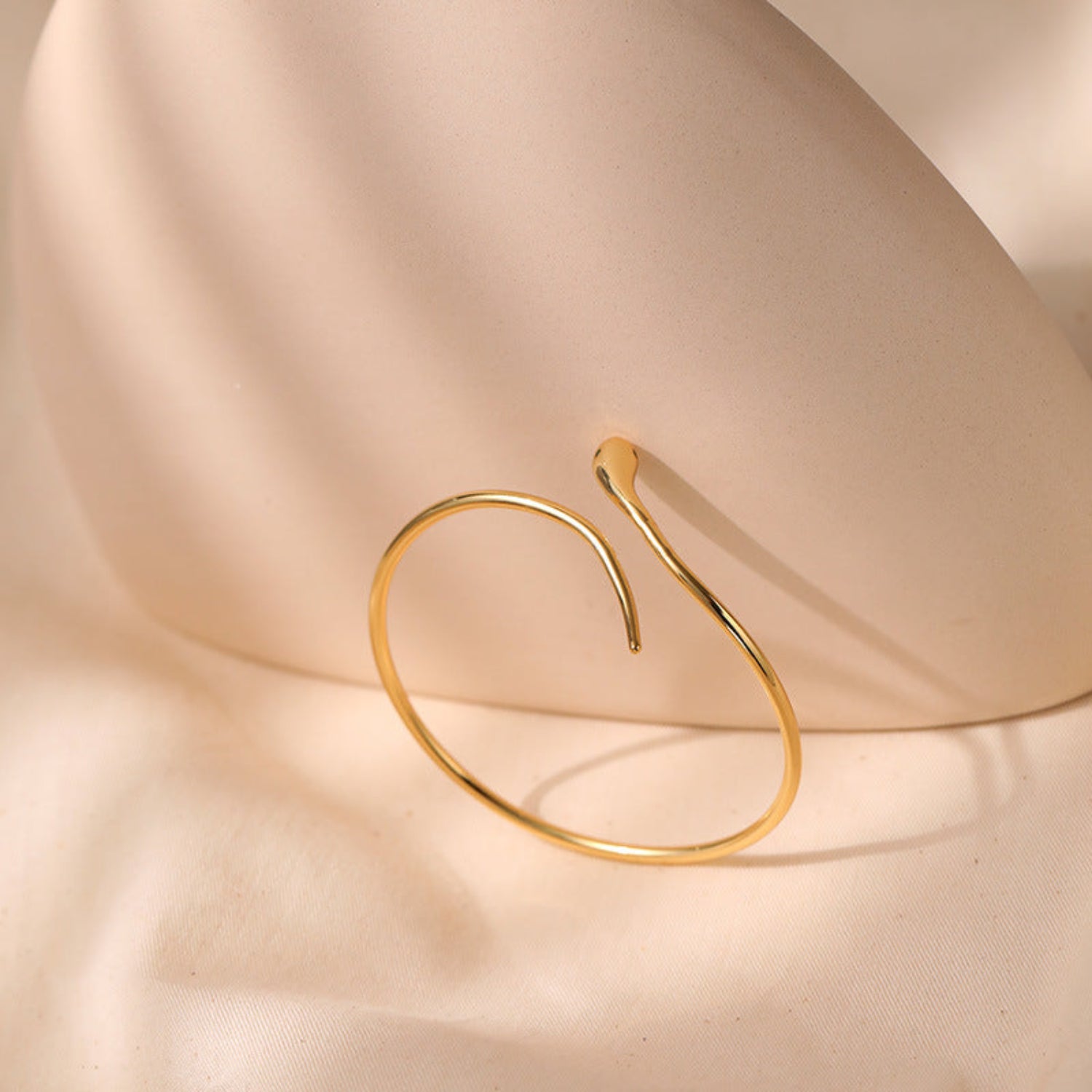 Just lil things Artificial Open-Ended Bracelets jltb0306