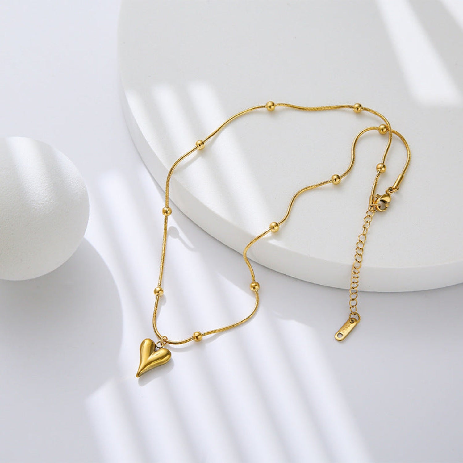 Soul Heart Pendant Necklace with Beaded Chain – Minimalist Elegant Jewelry-jltn0537