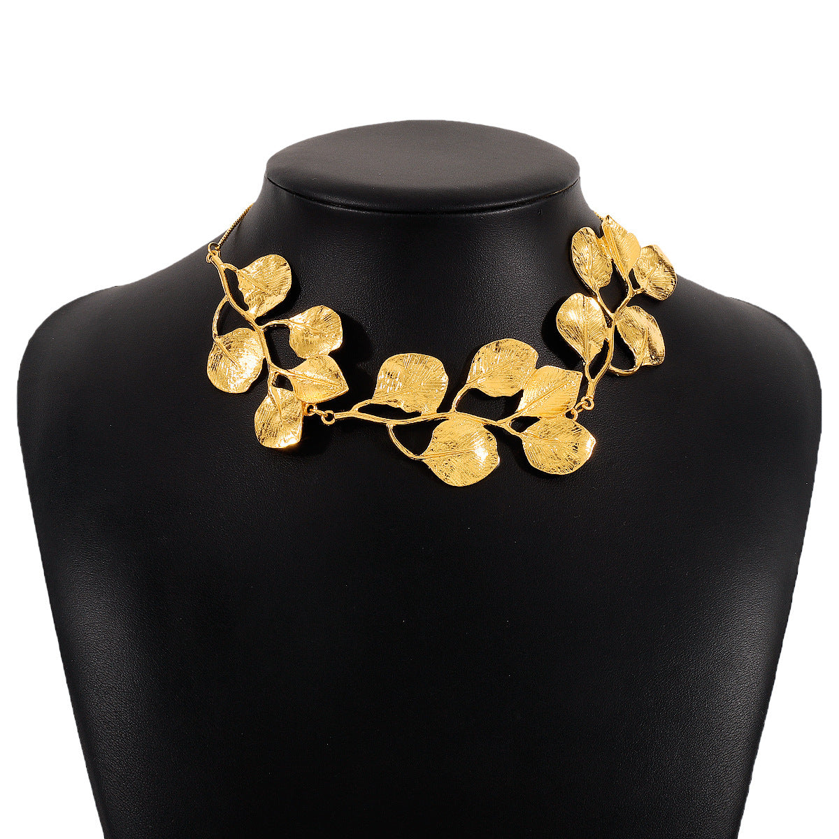 Gold Leaf Choker Necklace jltn0699